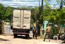 Homem com foice é morto ao tentar invadir fórum, em Pernambuco