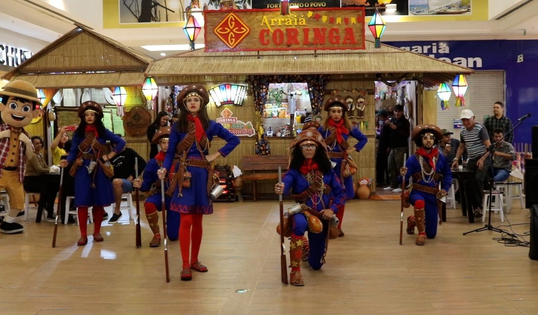 Abertura do Arraiá Coringa no Garden Shopping conta com comidas típicas e muita animação