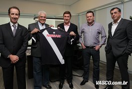 Vasco anuncia patrocínio da Nissan