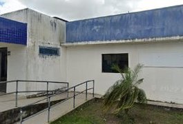 Mulher ofende funcionários de UBS no bairro Itapoã, em Arapiraca