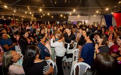 Movimento “Elas com Rute” reúne multidão para discutir pautas em defesa dos direitos das mulheres