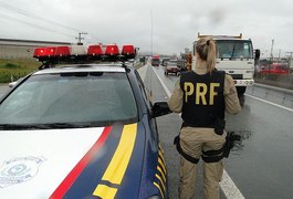 PRF passa a cobrar permanência de veículos retidos nos pátios