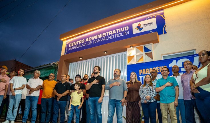 Traipu 134 anos: Prefeitura inaugura Centro Administrativo e entrega ambulância ao Povoado Santa Cruz