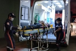 Acidente envolvendo duas motocicletas deixa condutores feridos em trecho da AL-115, em Arapiraca