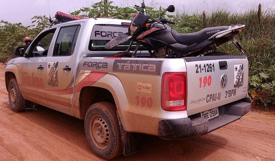 Polícia recupera moto roubada de sargento no ‘Lixão’ em Arapiraca