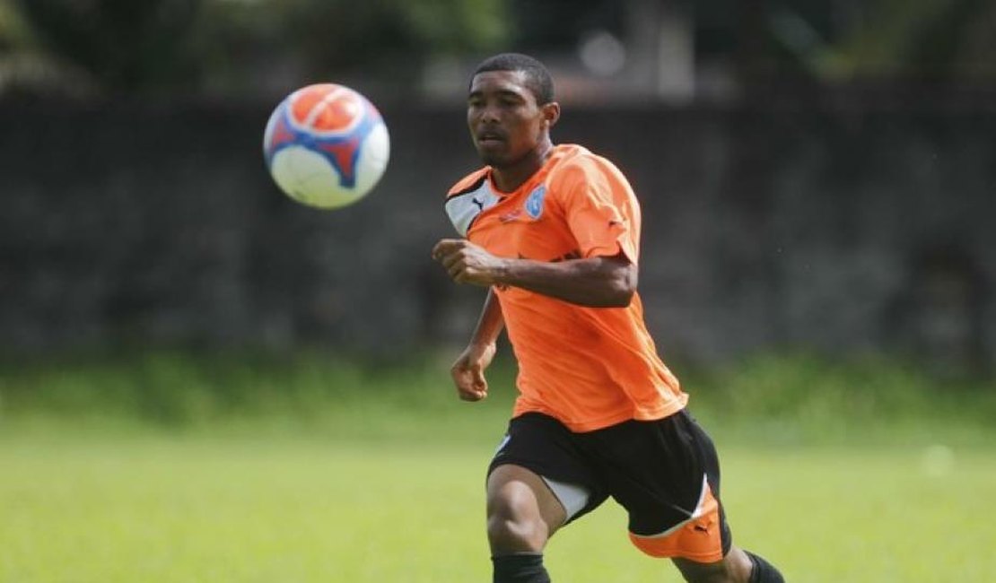 ASA acerta a contratação do meio-campista Djalma até o final da temporada