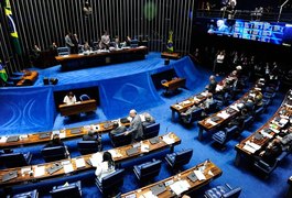 Fim do foro privilegiado é aprovado em primeiro turno por unanimidade
