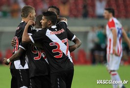 Com dois gols relâmpagos, Vasco joga bem e ganha do Náutico