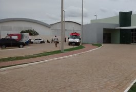 Jovem é atingido por disparo de arma de fogo durante assalto em São Sebastião