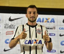 Dracena exalta torcida e Arena Corinthians, mas dispensa faixa