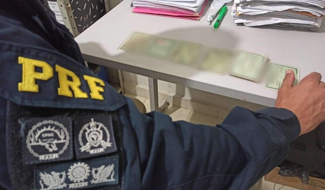 Mulheres tentam sacar benefício da Caixa com documentos falsos e são presas em Atalaia