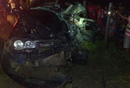 Colisão entre carro e ônibus deixa um morto na AL 115, em Arapiraca