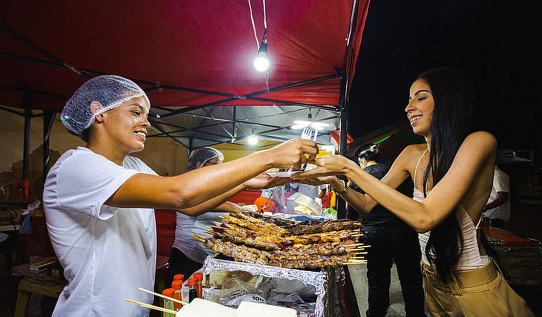 Festival Verão Massayó: Prefeitura abre pré-inscrição online para ambulantes que moram em Maceió