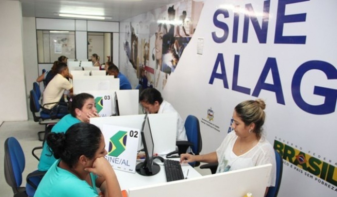 Sine abre vagas de emprego para o interior e fora do Estado