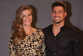 Cauã Reymond comenta sobre casamento com Grazi, mas desconversa sobre motivo do divórcio: 'Tem várias questões'