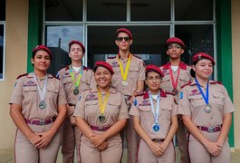 Alunos do Colégio Tiradentes conquistam 28 medalhas nas olimpíadas Nacional de Ciências e Alagoana de Química