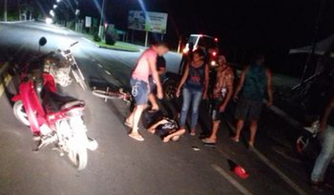 Colisão entre bicicleta e moto deixa duas pessoas feridas na AL 215, em Marechal Deodoro