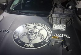 PM apreende arma, munições e colete durante operação na parte baixa de Maceió