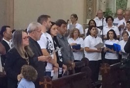 Missa de 7º dia de dona Marisa Letícia reúne familiares e amigos da ex-primeira