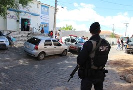 Trio foragido por roubo, homicídio e estupro é preso no Sertão alagoano