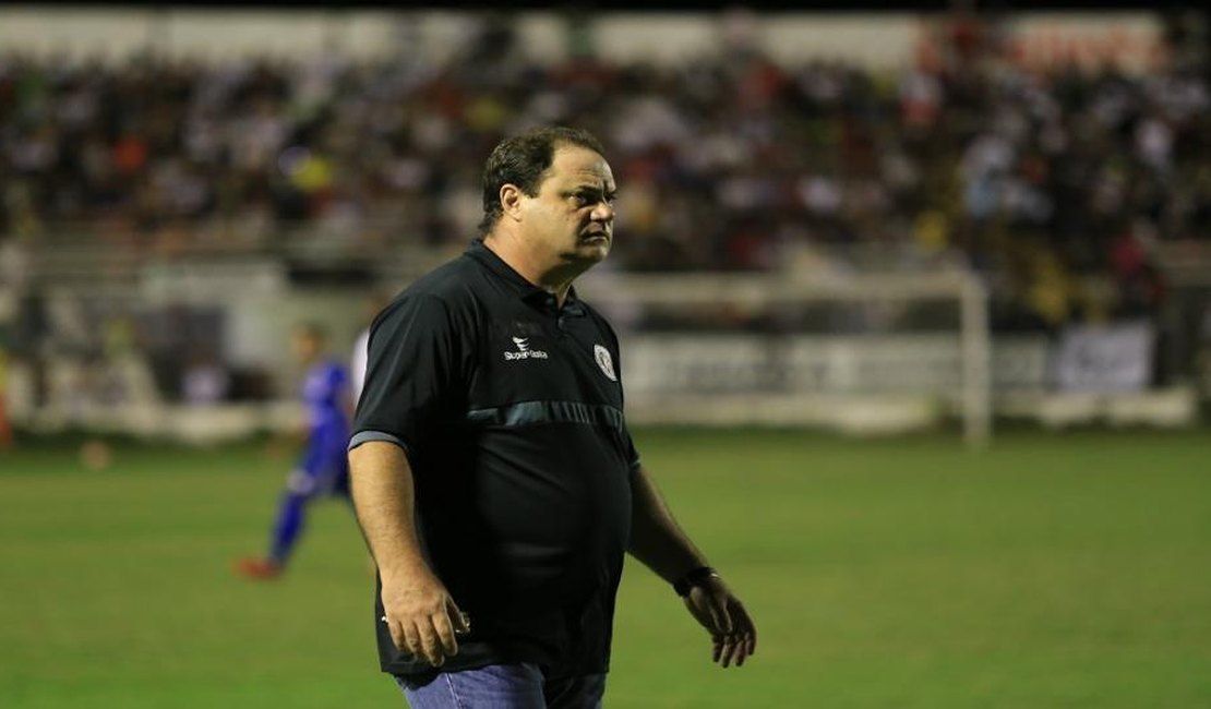 Técnico Vica avalia a partida desse domingo e volta a sua atenção para o Vila Nova