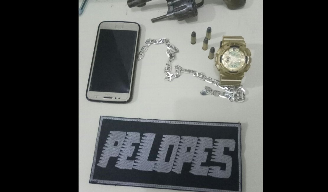 Dupla é presa e menor apreendido suspeitos de roubo em Arapiraca