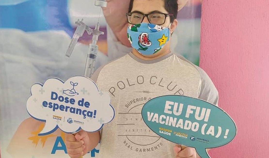 Pestalozzi comemora vacinação para pacientes com síndrome de Down