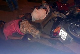 Acidente entre moto e caminhão deixa dois feridos em Lagoa da Canoa