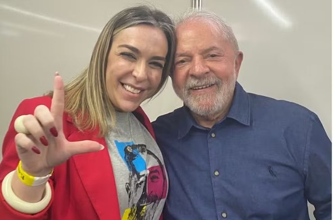 Lula diz que foto com Roberta Luchsinger não indica relação pessoal e afirma nunca ter tido interlocução com ela