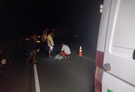 Grave acidente deixa motociclista morto e feridos na AL-110 sentido a Arapiraca