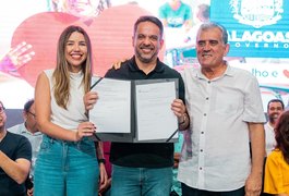 Paulo Dantas inaugura revitalização de mais um trecho da orla de Pão de Açúcar