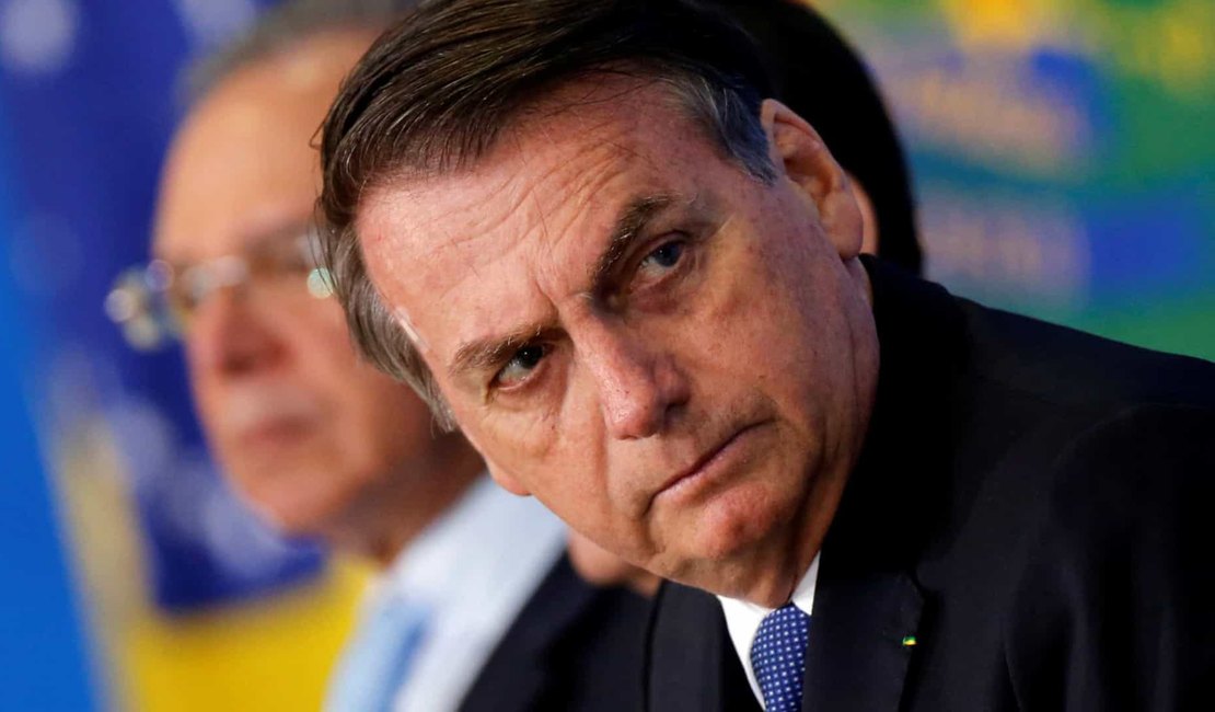 Bolsonaro ignora Constituição e compara vazamentos a receptação