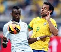 Brasil impõe o melhor futebol e vence França: 3 a 0