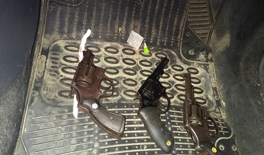 Troca de tiros entre a polícia e suspeitos de sequestro acaba com quatro mortos