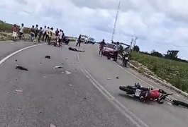 Acidente entre carro e motocicleta deixa dois homens feridos em Teotônio Vilela