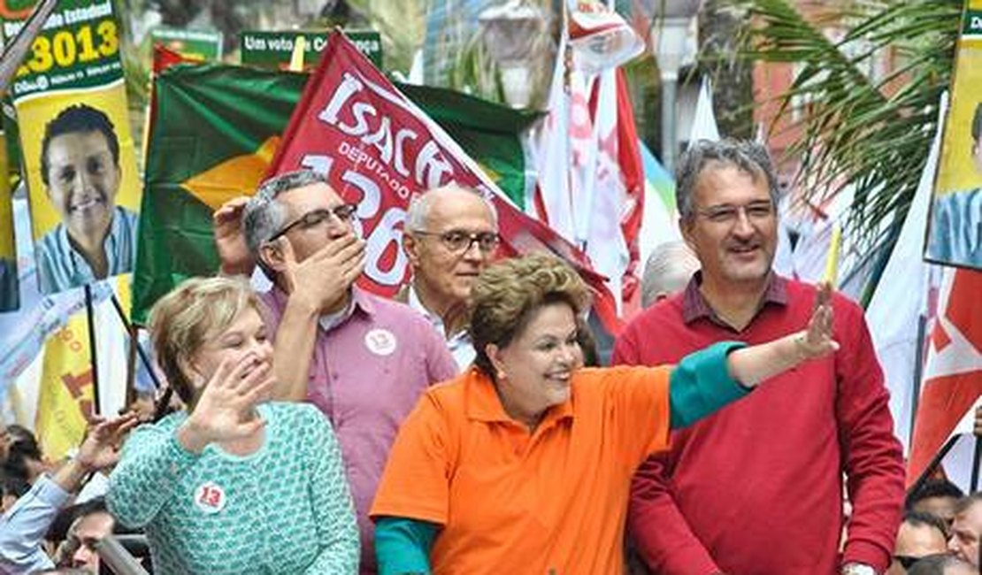 Dilma pede investigação sobre uso de computadores do Planalto para alterar perfil de jornalistas