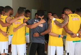 Foiani terá semana de treinos intensos pela última vaga do Grupo A