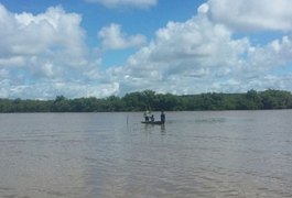 Após denúncia, corpo é localizado com as mãos amarradas na Lagoa Mundaú