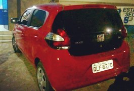 Polícia prende homem por roubo de residência após analise de imagens de câmera de segurança