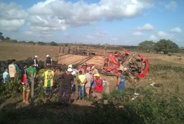Grave acidente deixa dois mortos e dois gravemente feridos em Arapiraca
