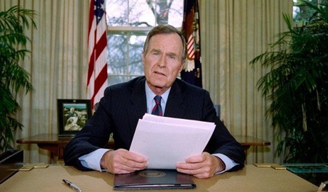 Aos 94 anos, morre ex-presidente dos EUA George H.W. Bush