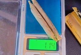 Dois jovens são flagrados com maconha durante ronda policial em Arapiraca