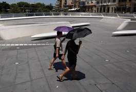 EUA, Europa e Japão enfrentam ondas de calor extremas, temperaturas podem chegar a quase 49°C