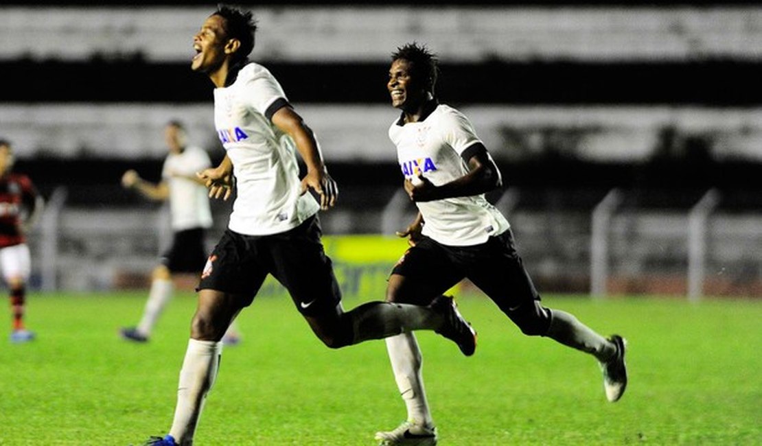 Corinthians elimina o Flamengo na Copa São Paulo