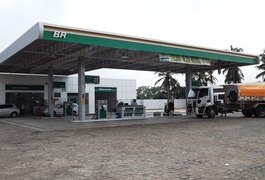 Frentista é amarrado durante roubo a posto de combustíveis em Penedo