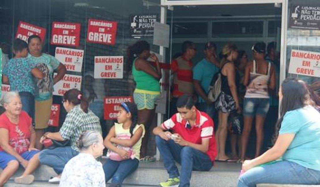 Bancários farão protestos nesta quinta e não descartam greve, em AL