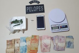 PM encontra cerca de R$ 30 mil em pasta base de cocaína em residência no Sertão de AL