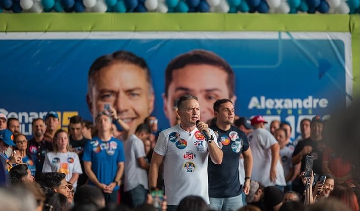Renan Filho anuncia construção de 80 Clínicas da Família em agenda no Benedito Bentes