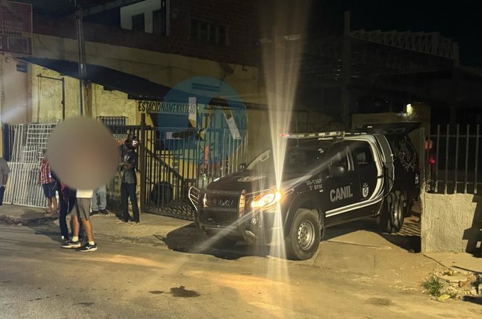 Suspeito de furtar pássaro é detido após ser perseguido e agredido por populares