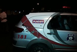 Criminosos explodem agência bancária em Novo Lino, atiram contra delegacia e incendeiam veículo